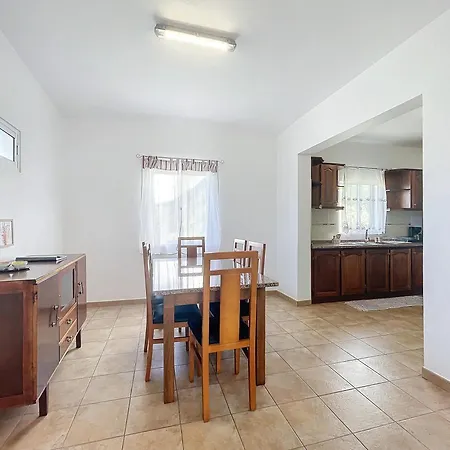 Semesterbostad Casa Do Romaninho *